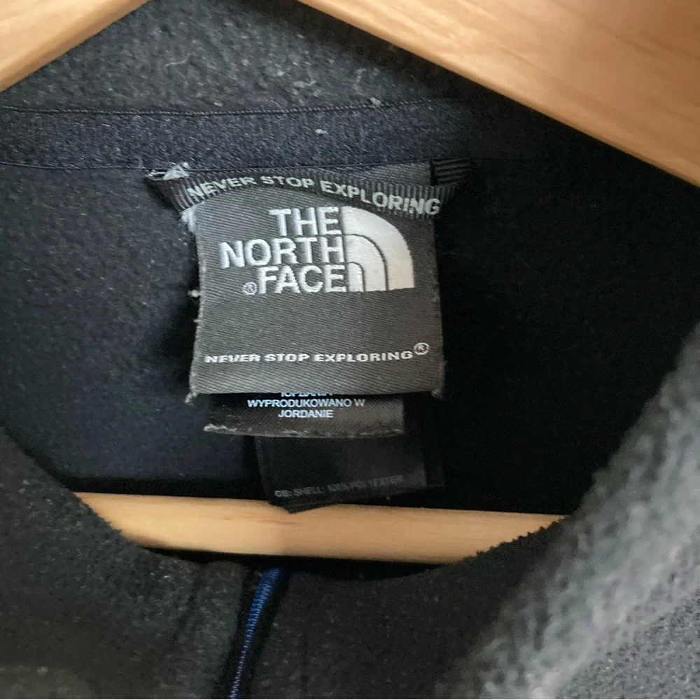 North Face Black Fleece‎ with Blue Embroidery Logo, Size S